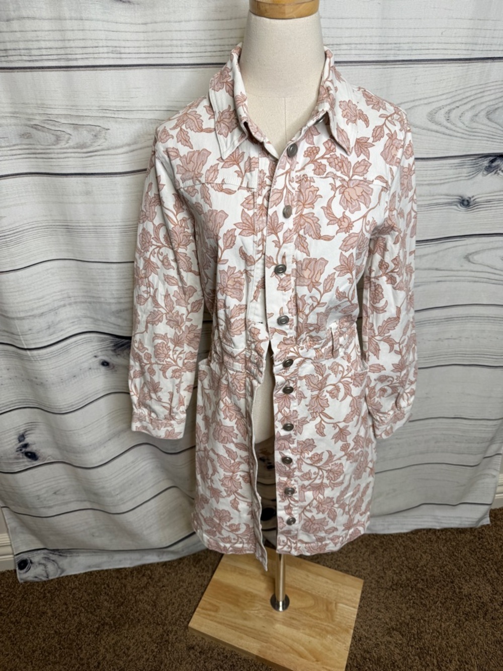 Skies Are Blue White Floral Jacket with Rust Floral Print
